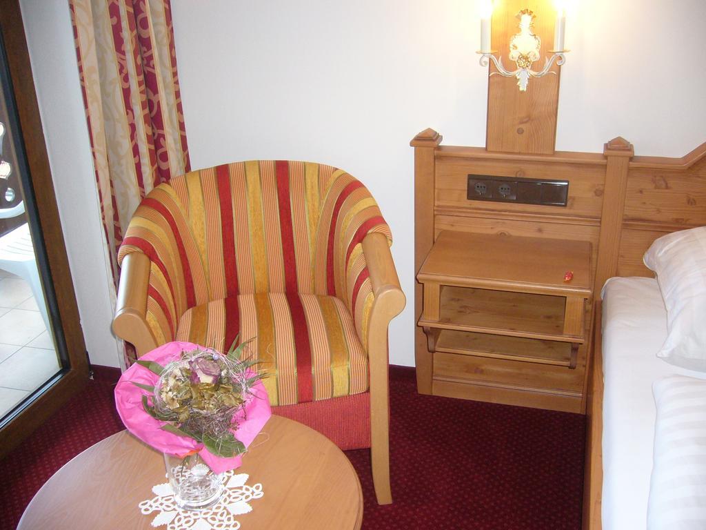 Alpenhotel Pfaffenwinkel Peiting Habitación foto
