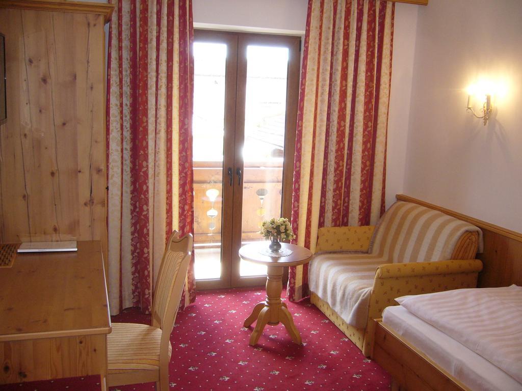 Alpenhotel Pfaffenwinkel Peiting Habitación foto